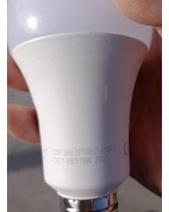LED  7W E27 WW  2700K dimmable Model LT-XB75P-5