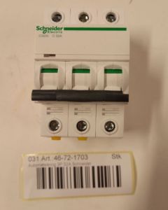 Automatic fuse 3P 32A Schneider