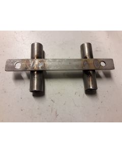 Locking spear holder f/trisort