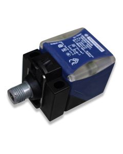 Proximity switch inductive XS8C2A4MAU20