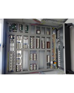 Control cab. Rearing Fala