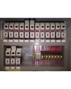 Switch cabinet filling & feeding broiler