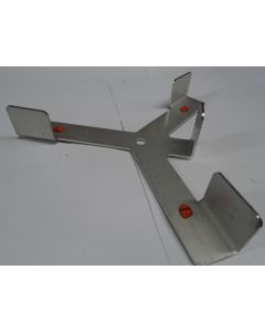 Spreader for feeding piglet