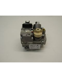 THERMOSTAT,24VOLT-7000AE,1/2"NOM THD INLET,1/2"NOM THD OUTLE