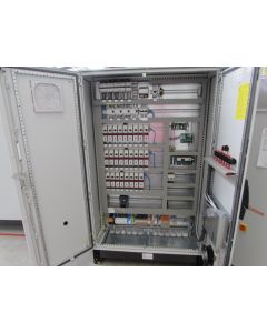 Control cabinet UV639 6r8t at the back