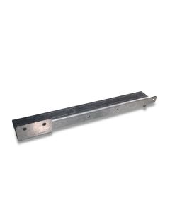 Adapter rail rh drive dirt belt on stillage Step V16